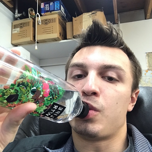 Meet your Posher, Thomas - Picture 1 of 1